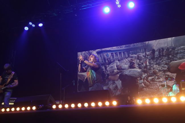 Украинские артисты собрали 200 тысяч гривен на лечение раненых в зоне АТО