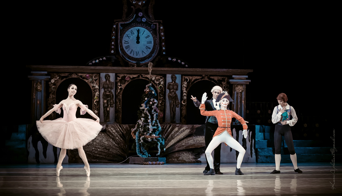 Екатерина Кухар и Александр Стоянов выступят с благотворительным спектаклем