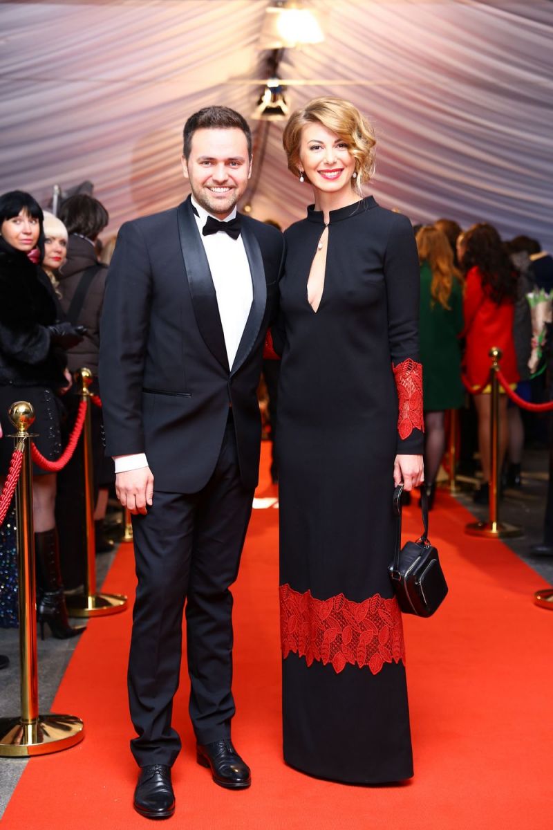 Главная красная дорожка страны: Джамала, Тина Кароль, O.Torvald и другие звезды прибыли на церемонию "Viva! Самые красивые-2017"