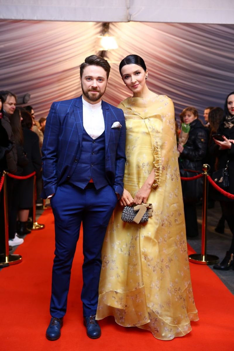 Главная красная дорожка страны: Джамала, Тина Кароль, O.Torvald и другие звезды прибыли на церемонию "Viva! Самые красивые-2017"