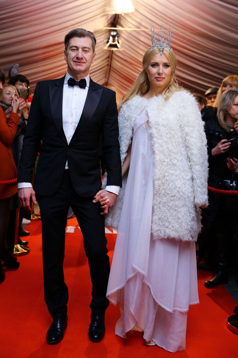 Королевский выход: на &quot;Viva! Самые красивые-2017&quot; Ольга Горбачева пришла в короне