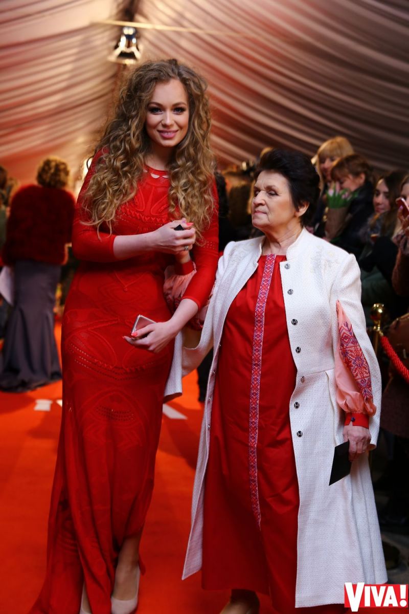 Яна Соломко на церемонии Viva! Самые красивые-2017