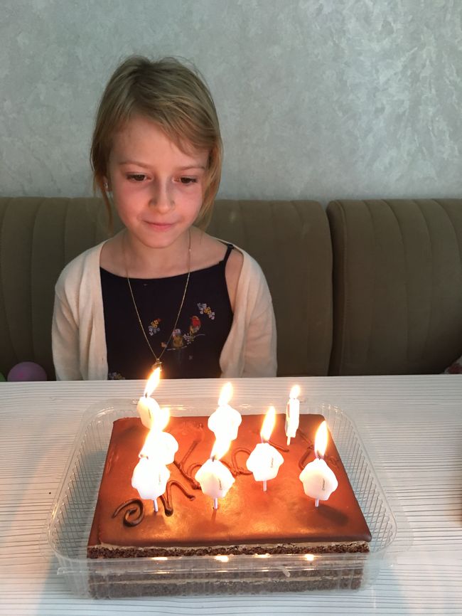 Судья "МастерШеф Дети-2" и его экс-жена устроили для дочери сказочный день рождения