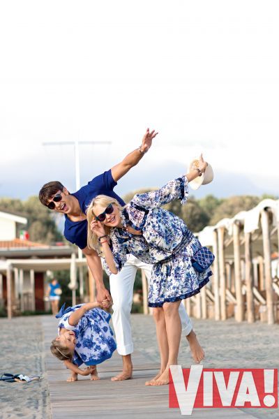 Александр Шовковский с женой Ольгой Аленовой и дочерью Сашей: семейная фотосессия для Viva!