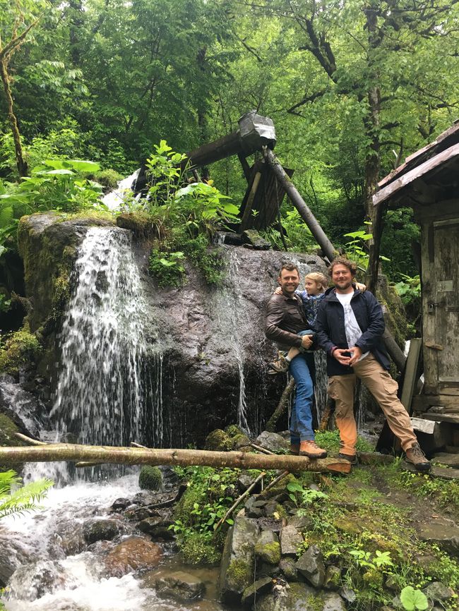 Судья "МастерШеф Дети-2" и его экс-жена устроили для дочери сказочный день рождения