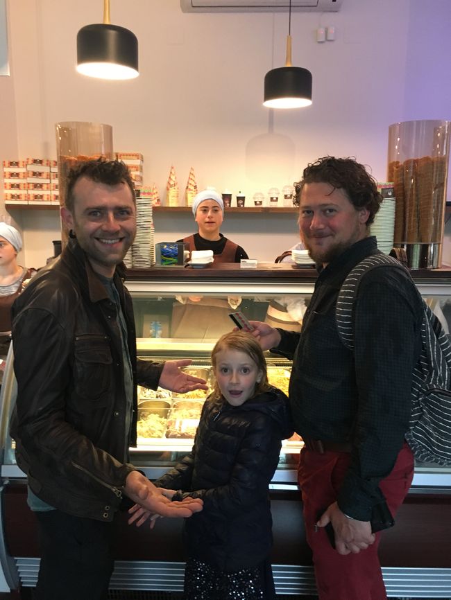 Судья "МастерШеф Дети-2" и его экс-жена устроили для дочери сказочный день рождения