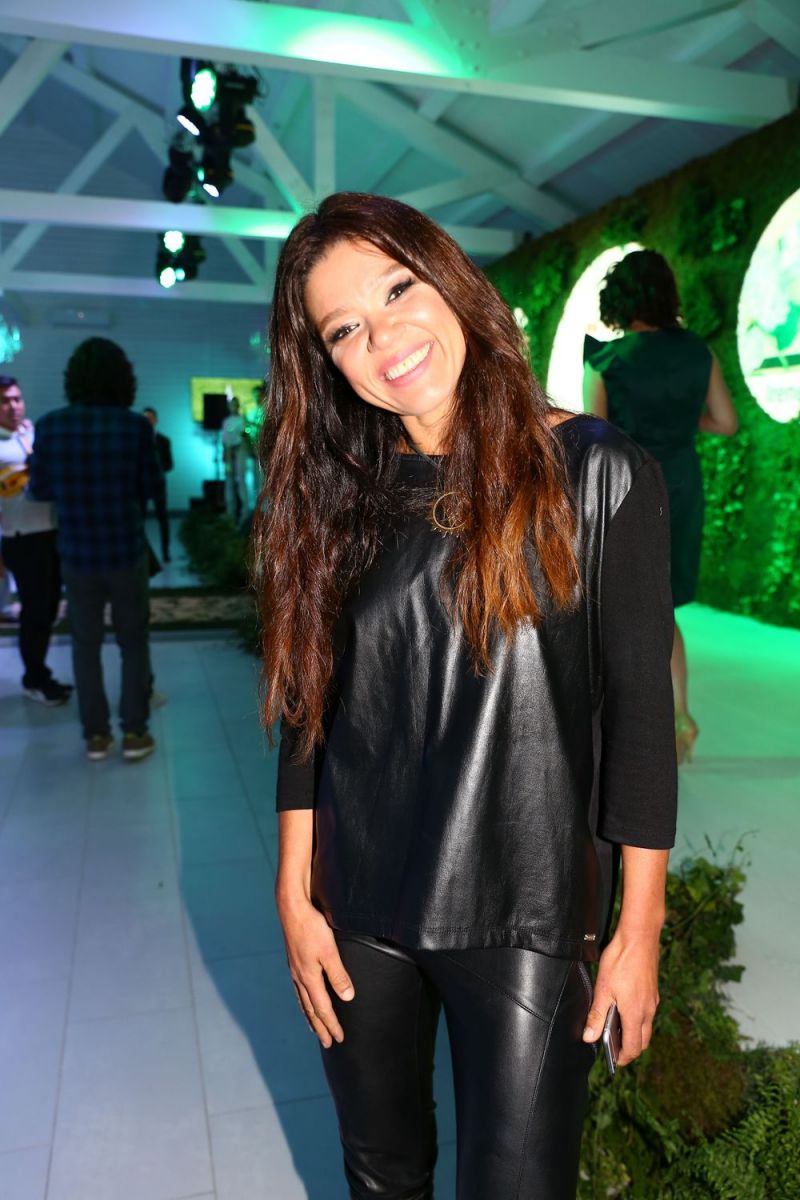 Viva, Morshinska! ECO AWARDS 2017: Руслана подчеркнула стройную фигуру черным кожаным нарядом