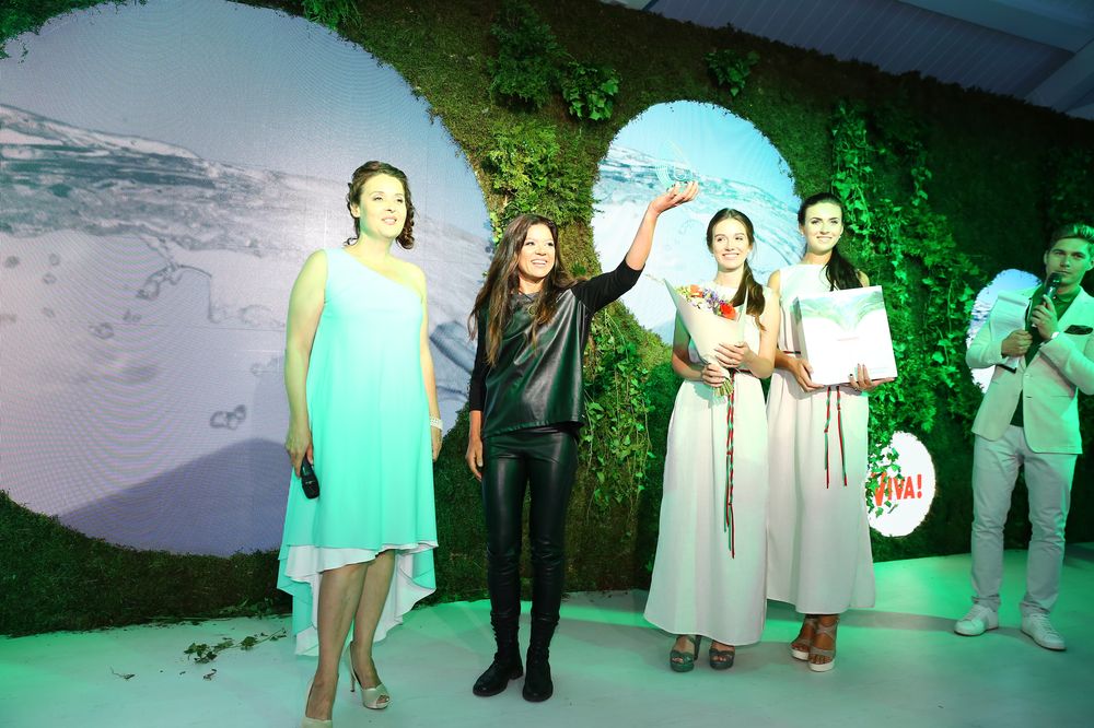 Viva, Morshinska! ECO AWARDS 2017: Руслана подчеркнула стройную фигуру черным кожаным нарядом