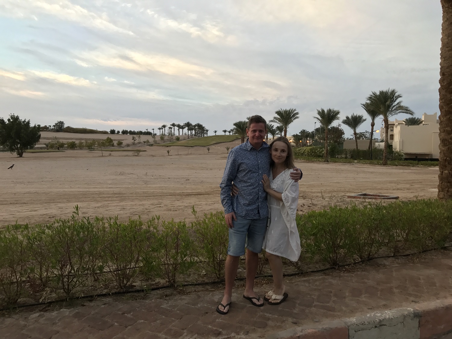 Актер "Дизель Шоу" Евгений Сморигин отдохнул с женой в Египте