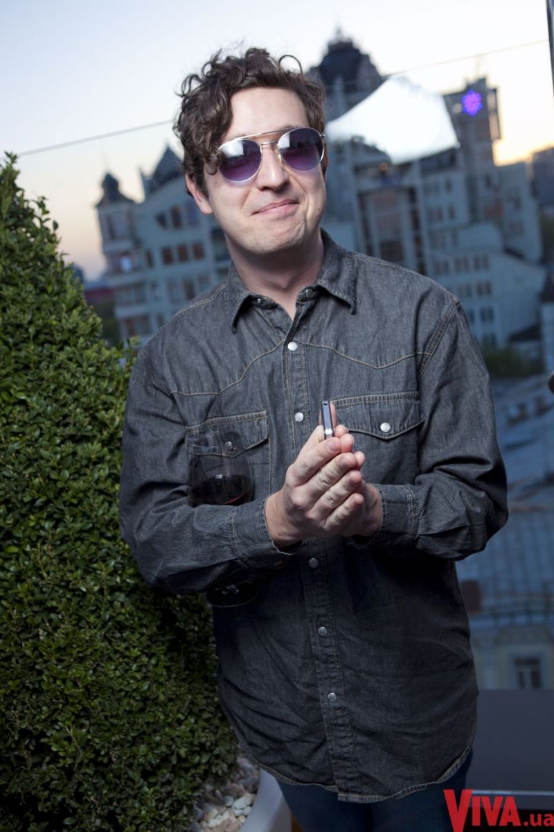 Дмитрий Шуров 