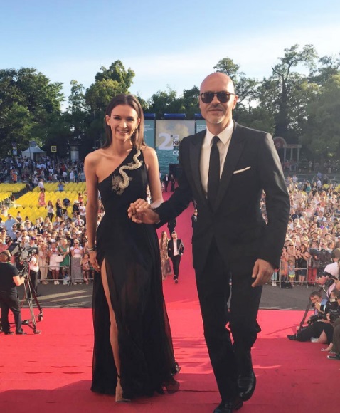 Федор Бондарчук впервые высказался о своем романе с молодой возлюбленной: &quot;Я был свободен, когда встретил ее&quot;