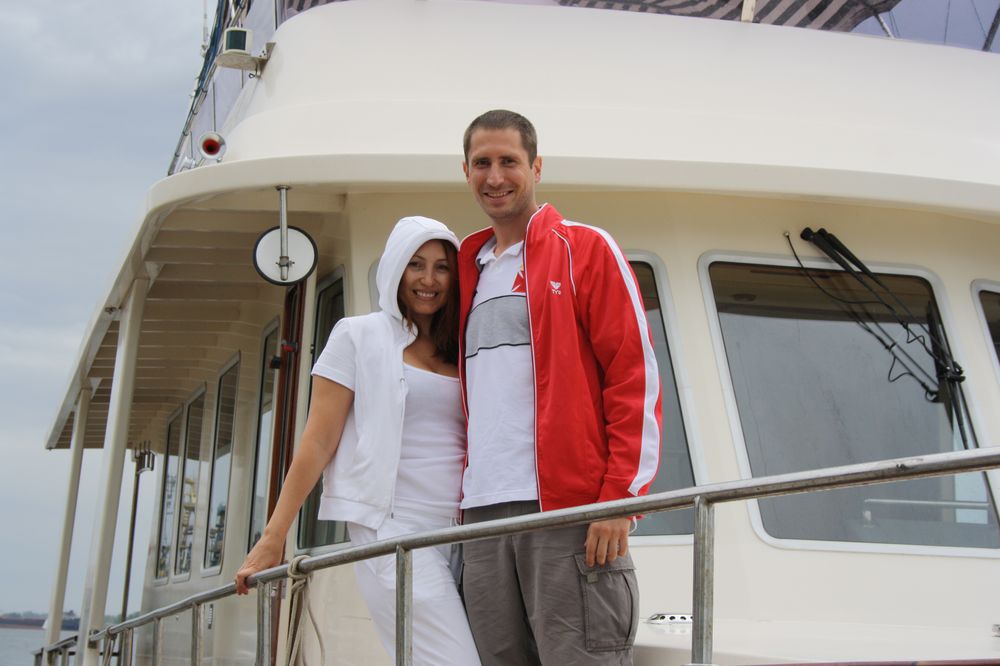 Денис Силантьев празднует 40-летие: уникальные фото из семейного архива