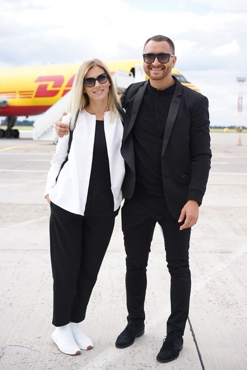 Звезды в аэропорту: репортаж о показе Жана Грицфельдта на взлетной полосе