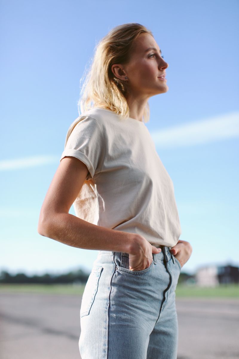 Layah презентовала чувственный клип