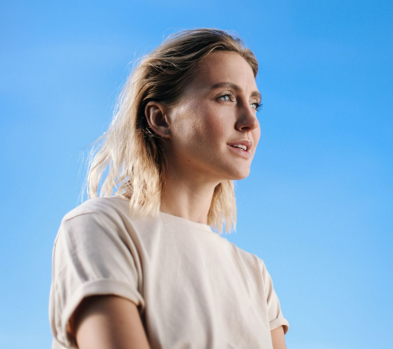 Layah презентовала чувственный клип