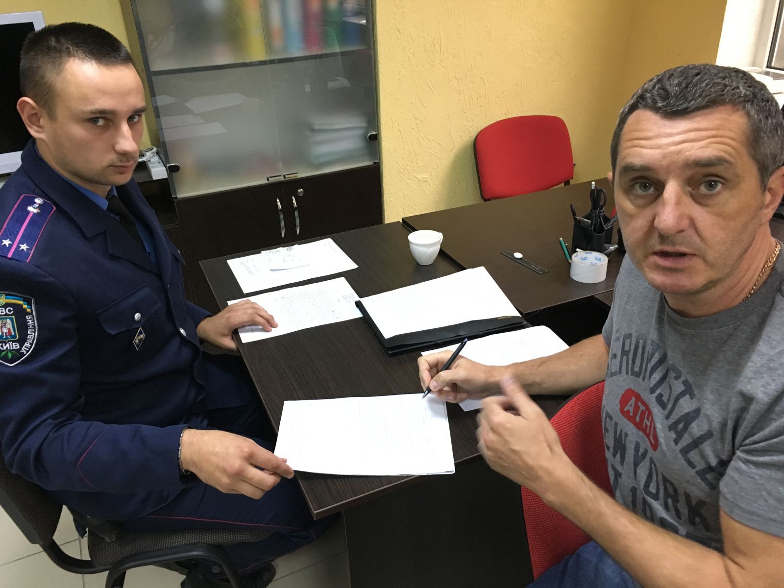 Дядя Жора в полиции