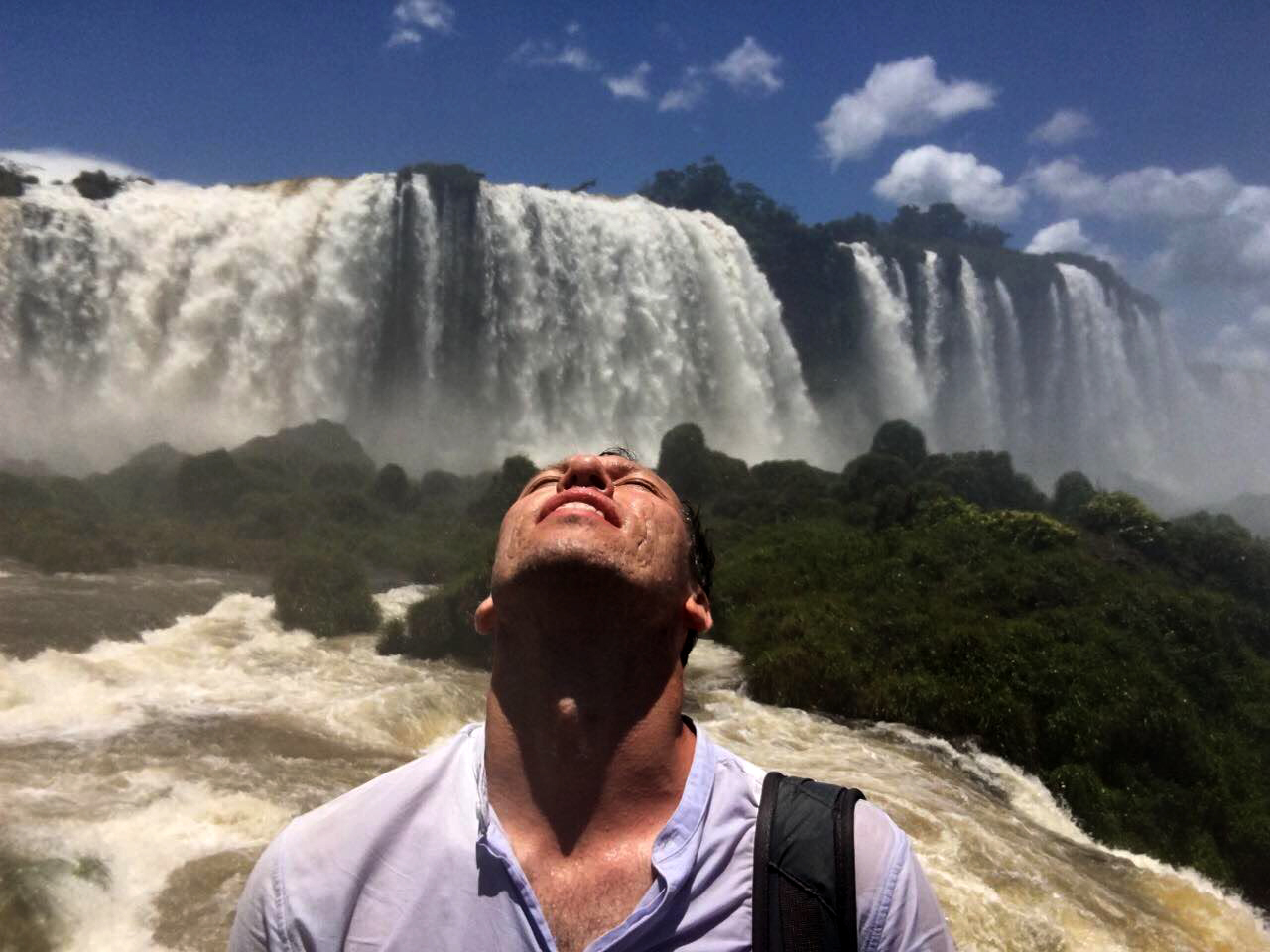 Константин Томильченко с женой и дочкой побывали в Аргентине