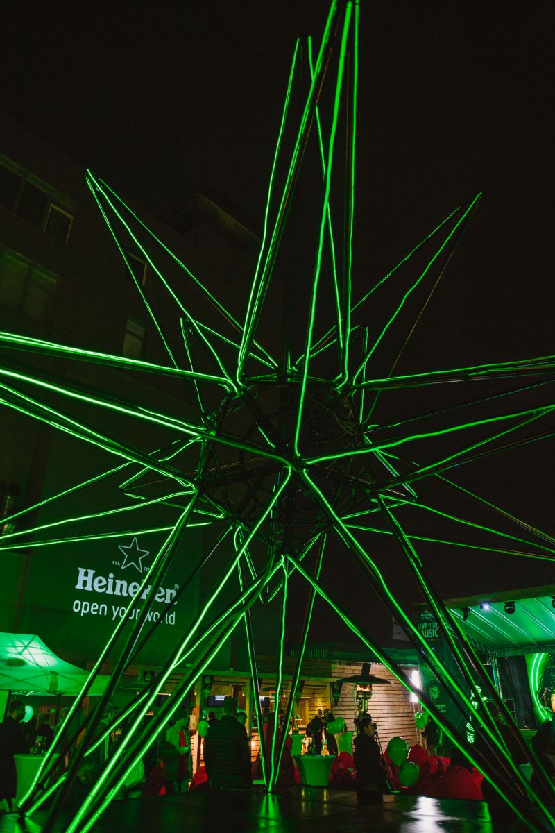 Onuka, Maneken, Анна Добриднева и другие: звезды на презентации арт-проекта Александра Милова