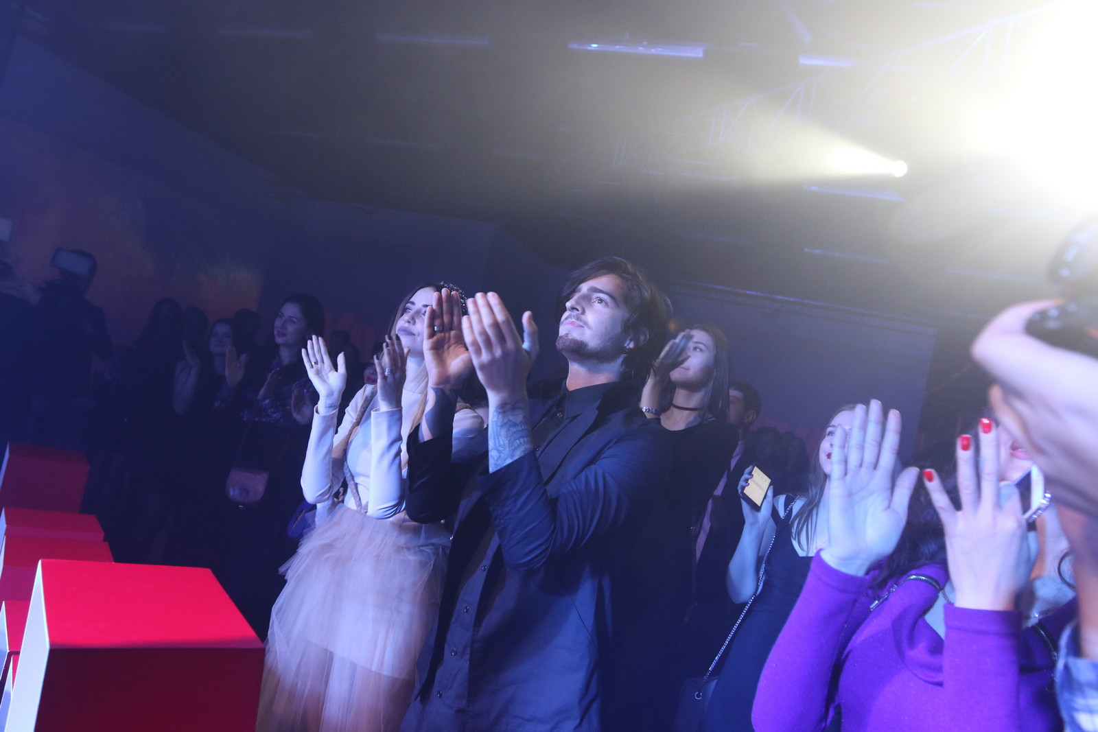 Звездные танцы: Надя Дорофеева, Вика из &laquo;Неангелов&raquo;, Оля Полякова и другие оторвались на Viva! Бал