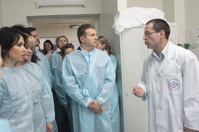 звезды помогают детям с пороком сердца