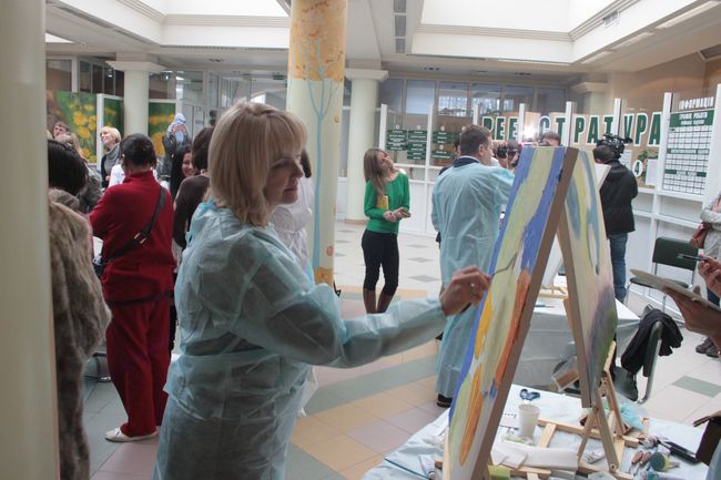 звезды помогают детям с пороком сердца