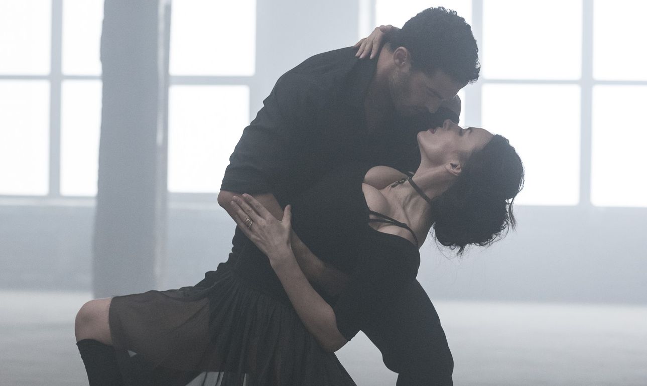 Надежда Мейхер продемонстрировала шикарную фигуру