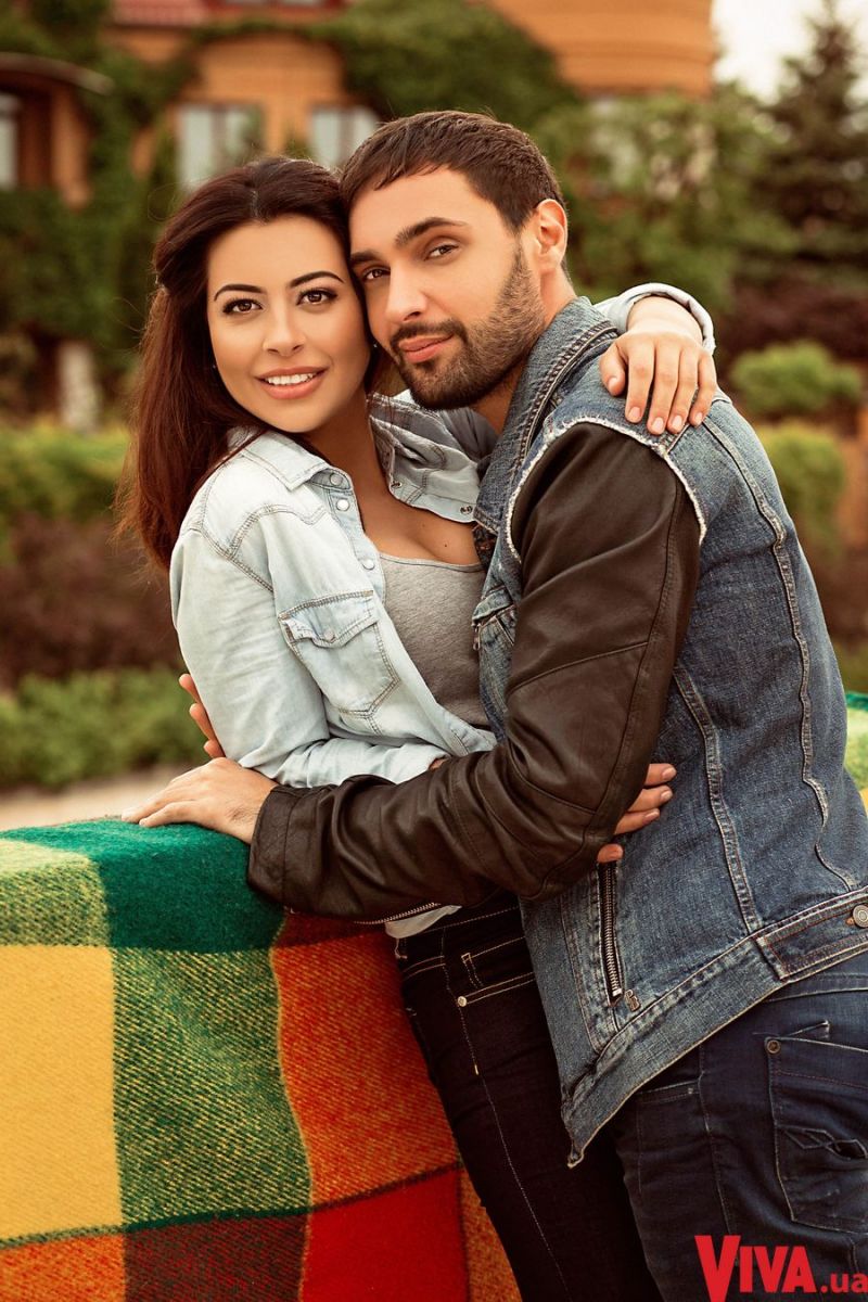 Виталий Козловский и его девушка Рамина Эсхакзай