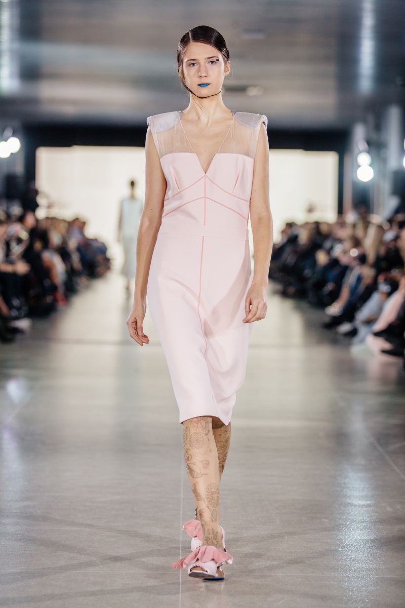 Легкие ткани и светлые оттенки: Lesia Semi представила новую коллекцию на Lviv Fashion Week