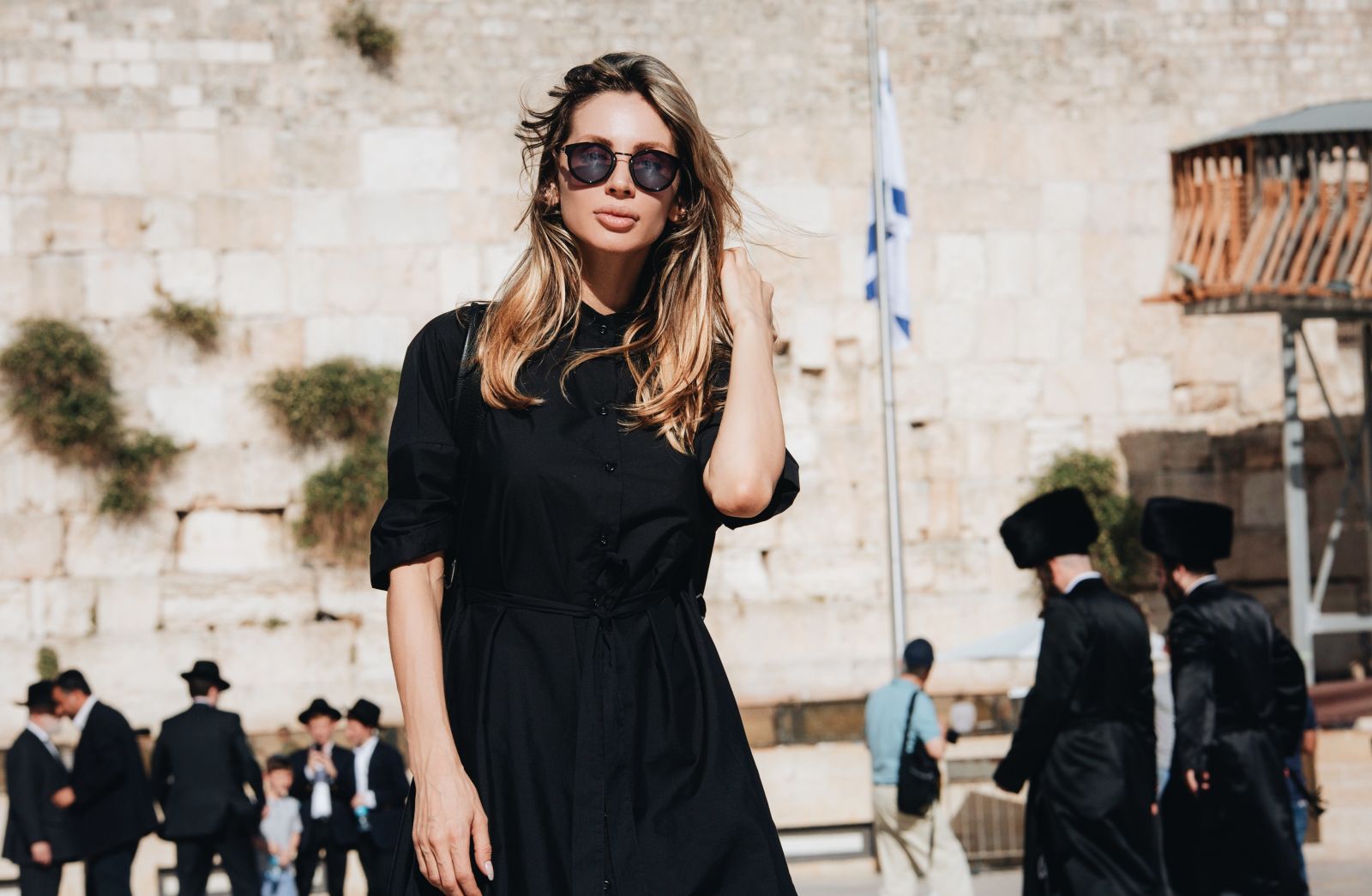 Фотофакт: Loboda помолилась у Стены Плача в Иерусалиме