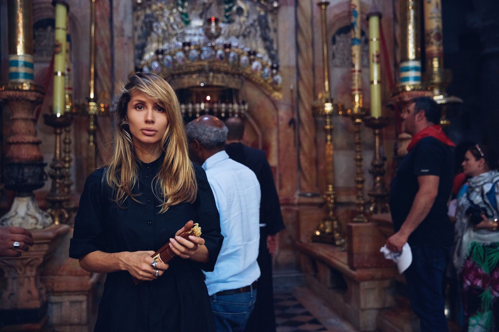 Фотофакт: Loboda помолилась у Стены Плача в Иерусалиме