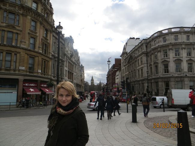 Мария Бурмака побывала в Лондоне и собрала 10 000 фунтов для украинских военных