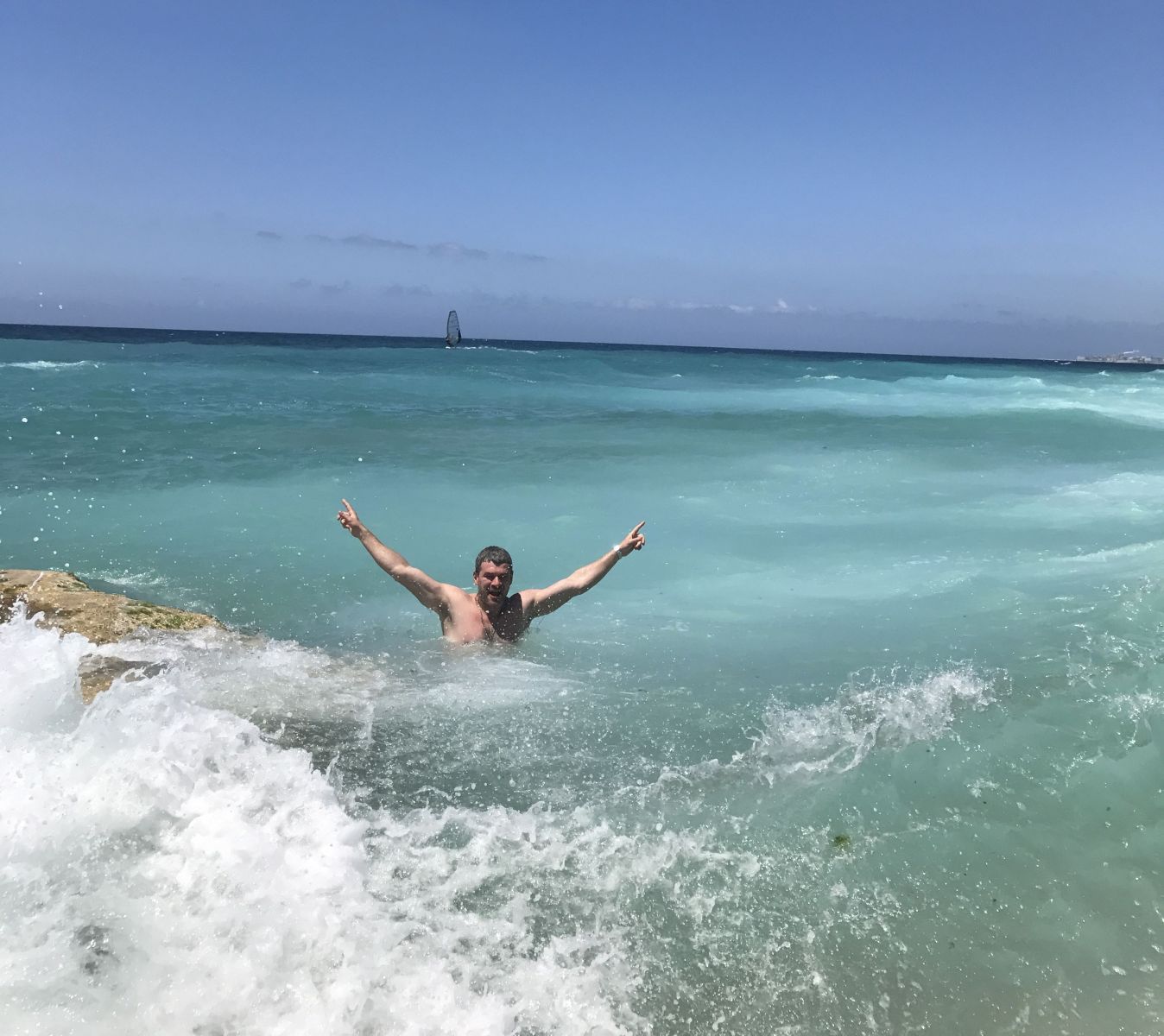 Экзотический отпуск: Тоня Матвиенко и Арсен Мирзоян отдохнули в Ливане 