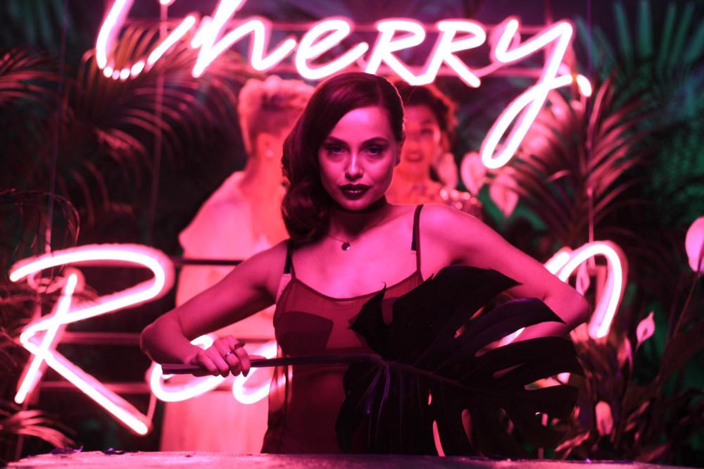 Солистки Real O сняли соблазнительное видео 