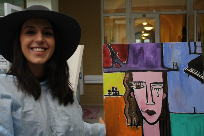 Украинские звезды посетили детский кардиоцентр и вместе с художниками создали картины для Зимнего Благотворительного аукциона.