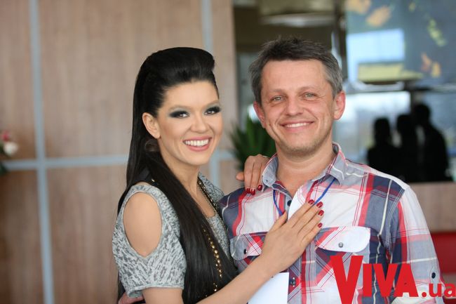 Руслана и ее муж празднуют 20-ю годовщину свадьбы! Семейные фото