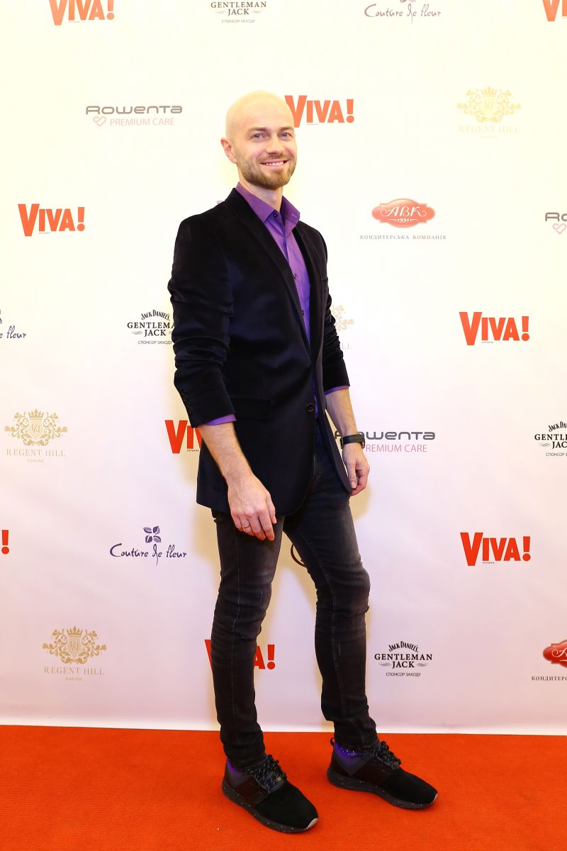 Приятно познакомиться, принц:  мужчины, покорившие публику стильными образами на 