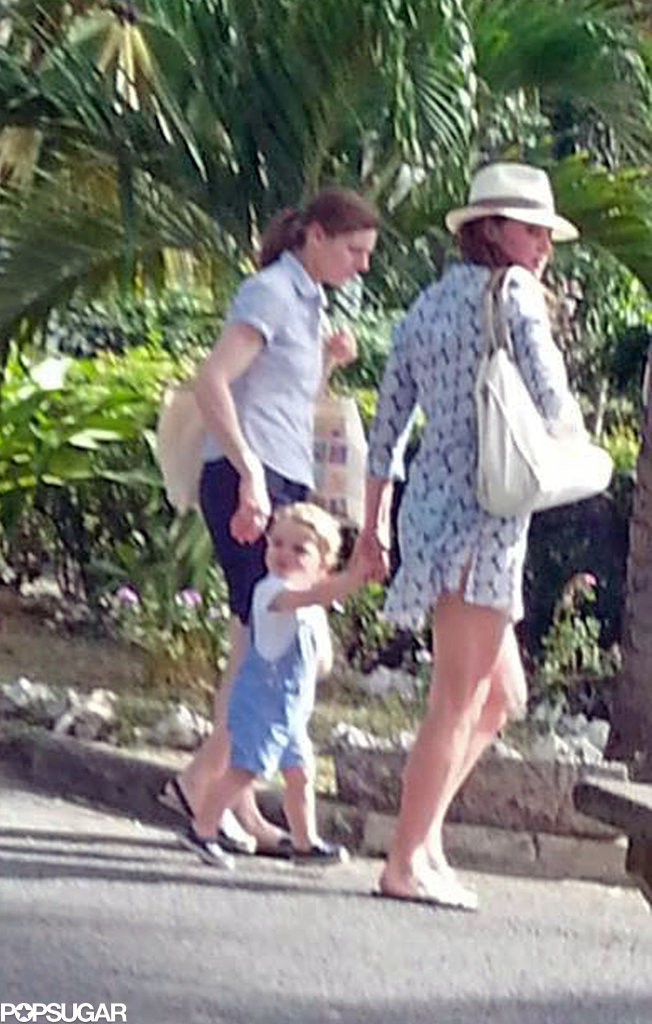 http://img.viva.ua/pictures/uploads/images/Kate-Middleton-Prince-William-Vacation-2015-Pictures%20(2)2.jpg