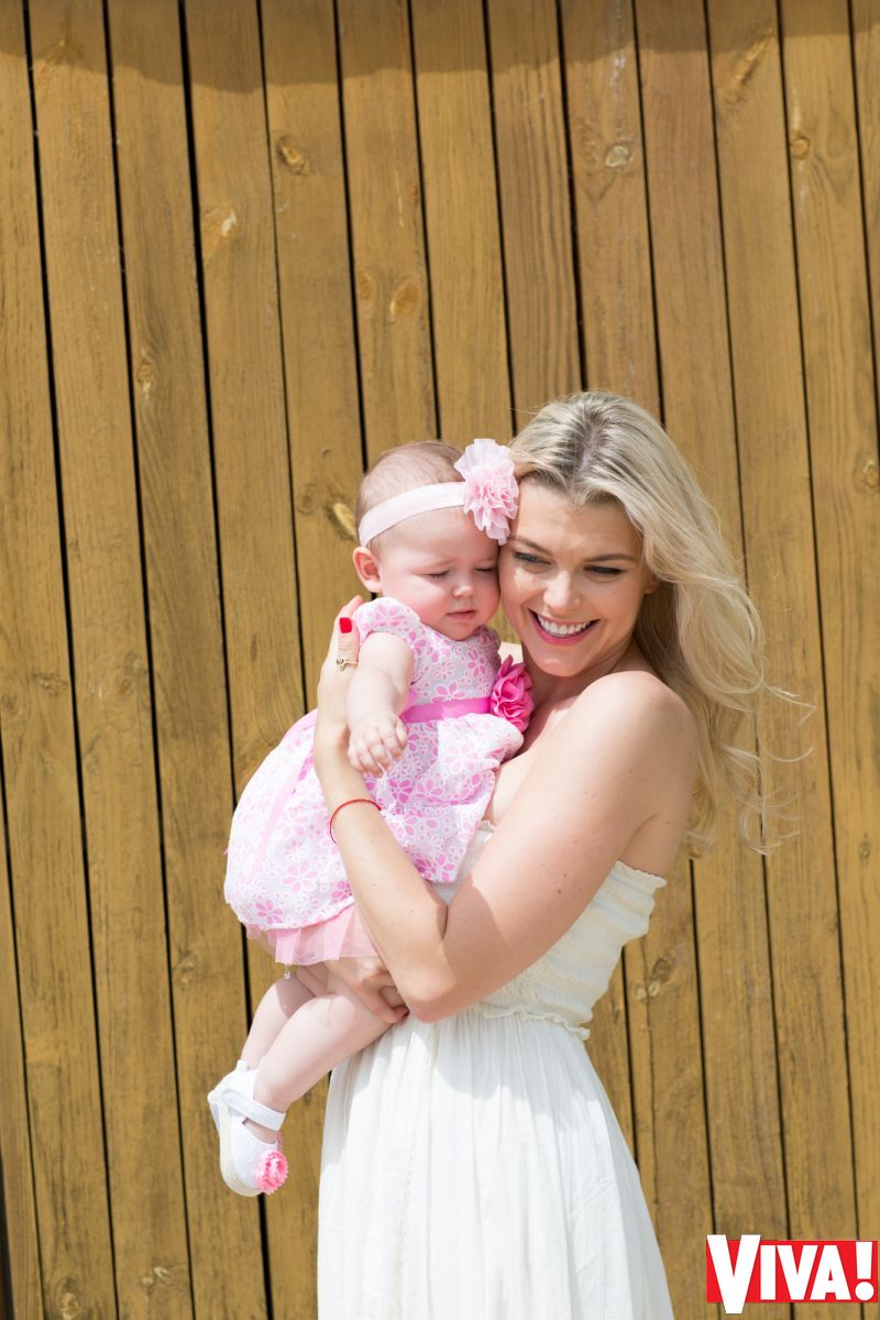 Ириша Блохина с мужем и дочерью