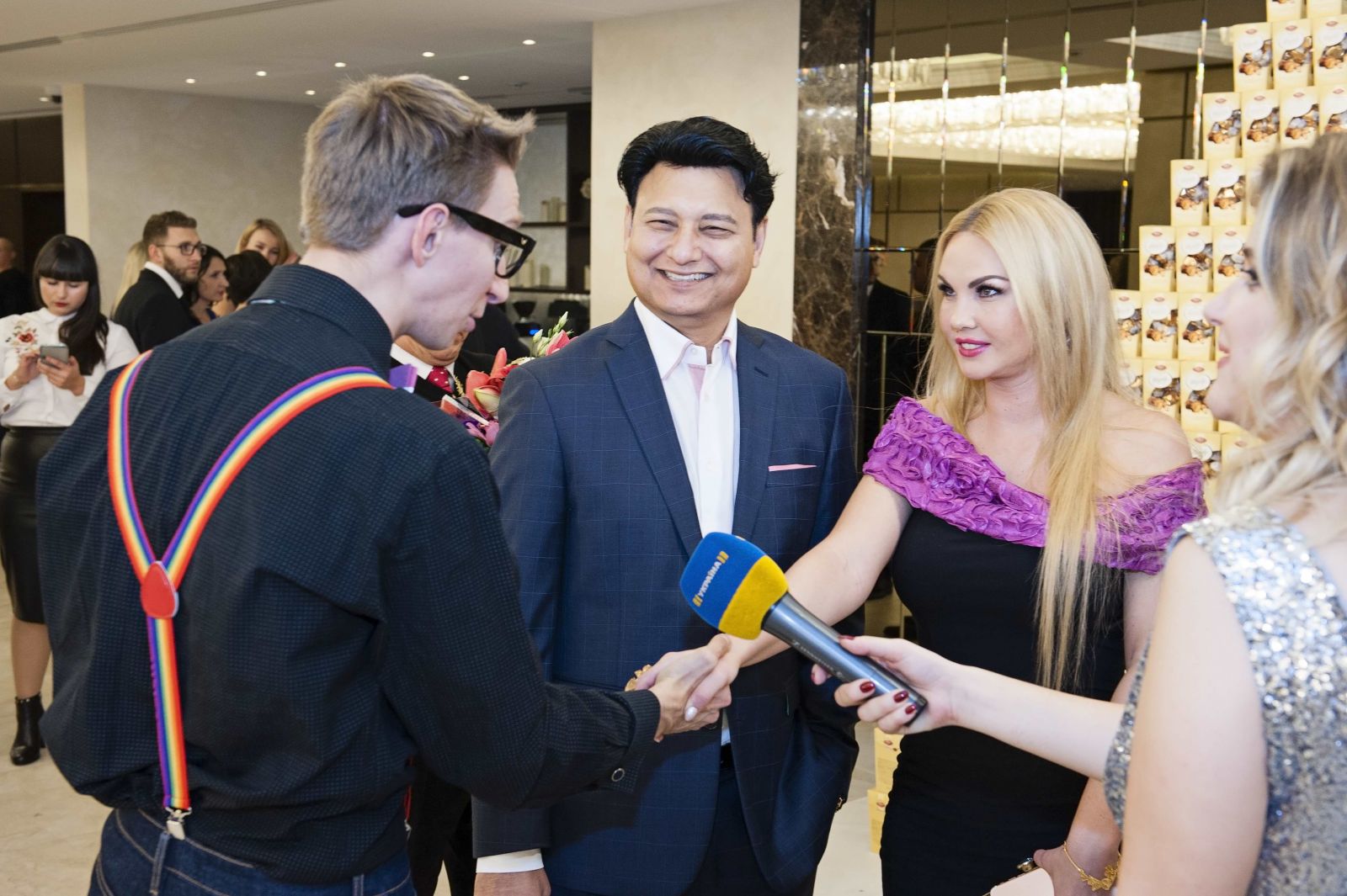 Любовь повсюду: самые красивые пары на &quot;Viva! Бал&quot;