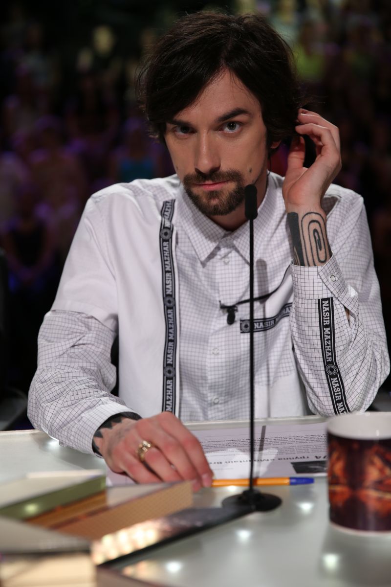 Судья 7 сезона "Х-фактор" Антон Савлепов рассказал о своих комплексах