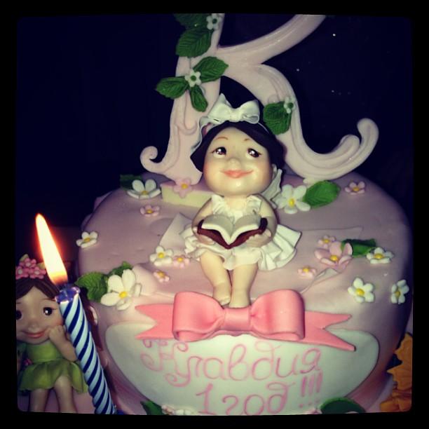 День рождение Клавдии Орбакайте в замке Аллы Пугачевой с Филиппом Киркоровым. март 2013