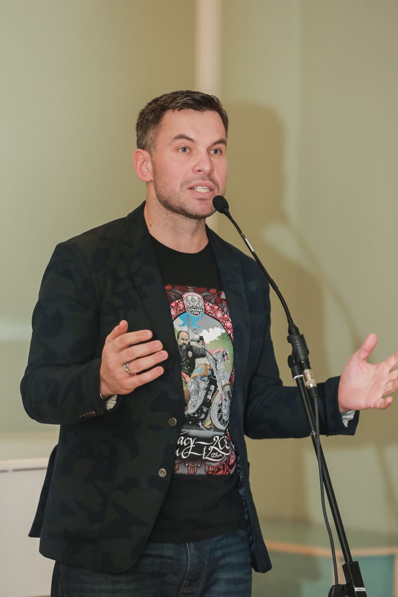 Геннадий Попенко