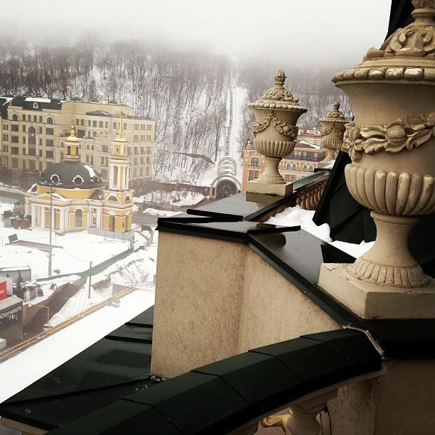 Пэрис Хилтон выложила фотографию Киева в своем Инстаграм