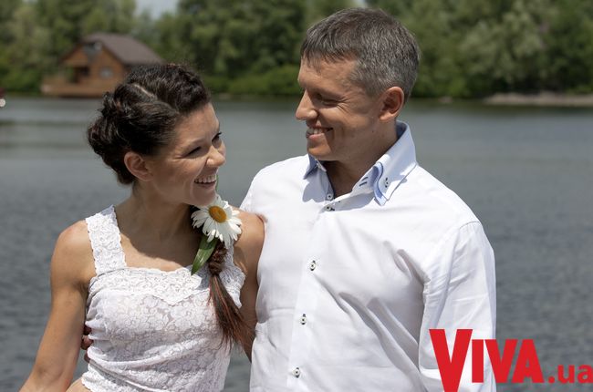 Руслана и ее муж празднуют 20-ю годовщину свадьбы! Семейные фото