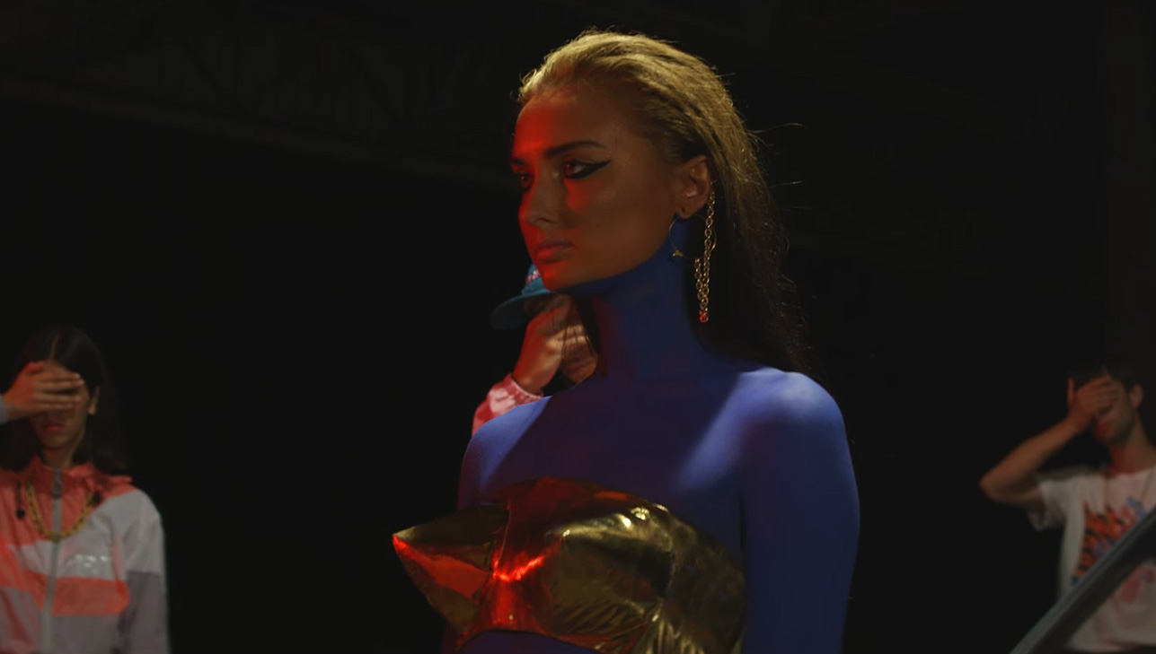 Жаркие поцелуи: Артем Пивоваров впервые показал свою девушку