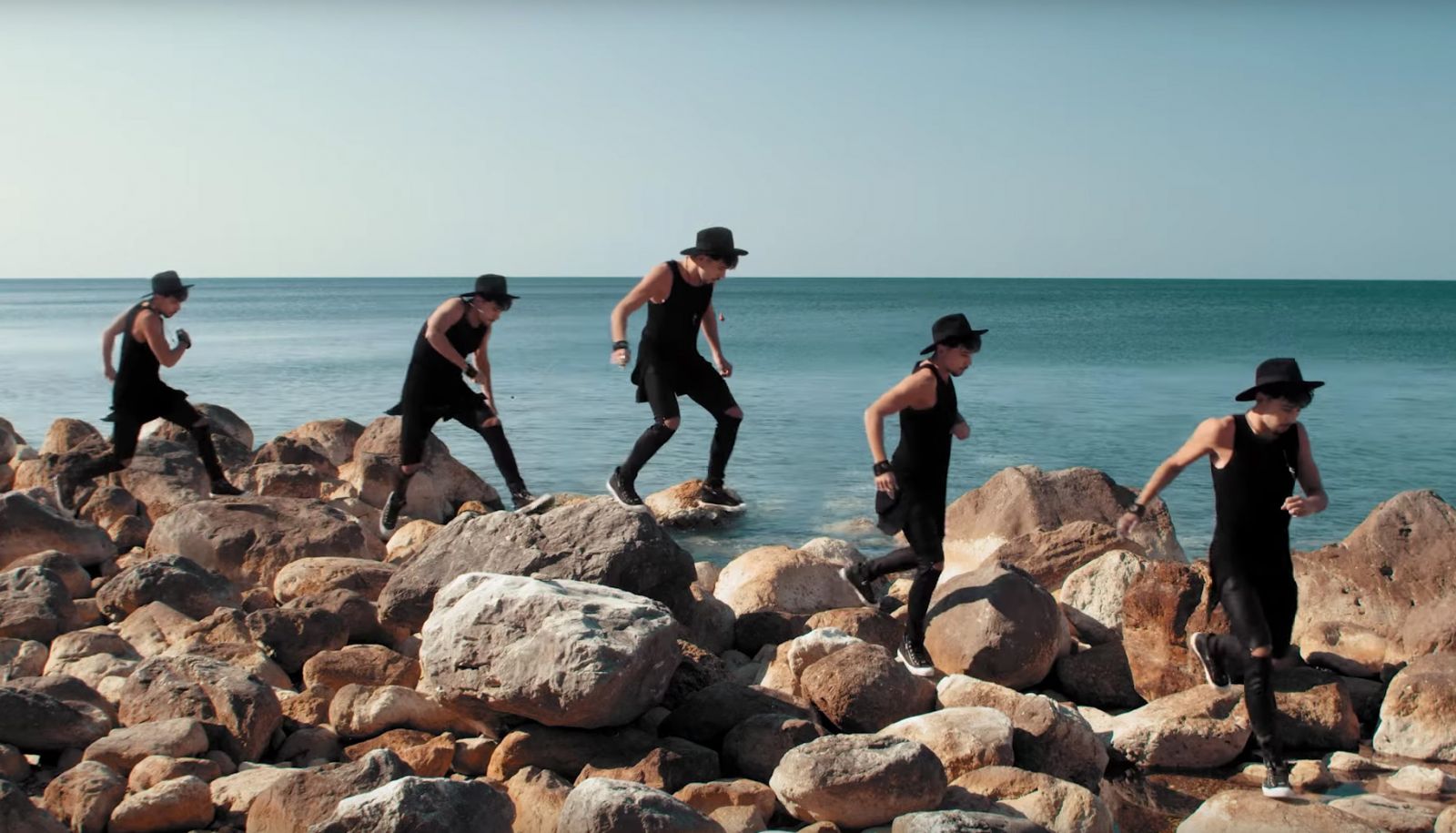 В Украине появилась копия группы One Direction