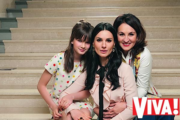 Маша Ефросинина в фотосессии для журнала Viva!