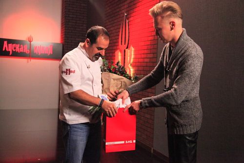 Арам Мнацаканов