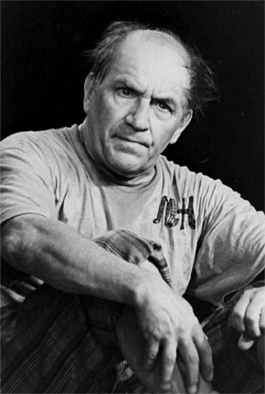 Умер актер Дев Дуров