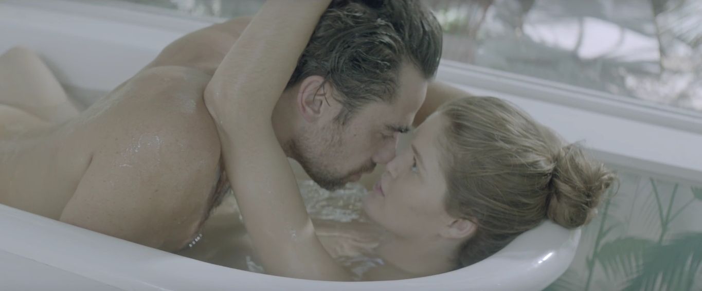 Иван Дорн впервые снял откровенно сексуальный клип